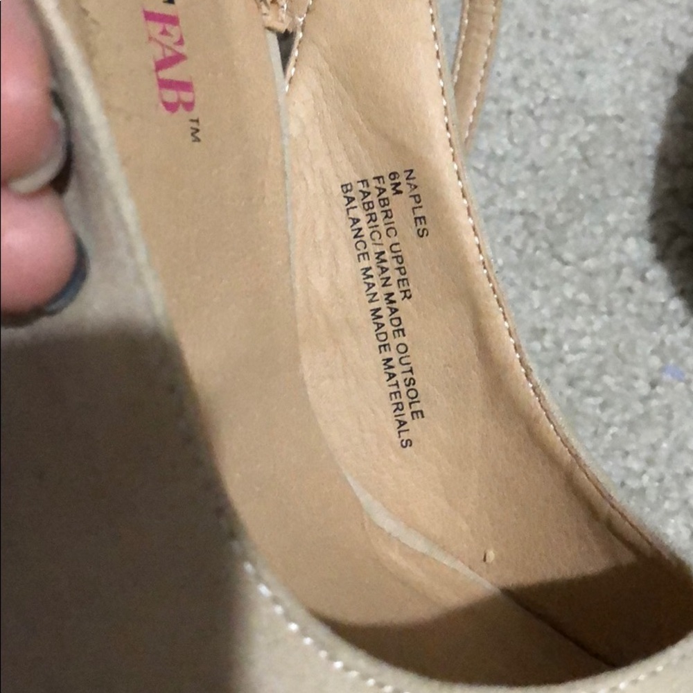 Shoes - Picture 5 of 5